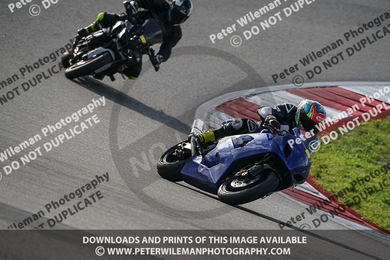 motorbikes;no limits;peter wileman photography;portimao;portugal;trackday digital images